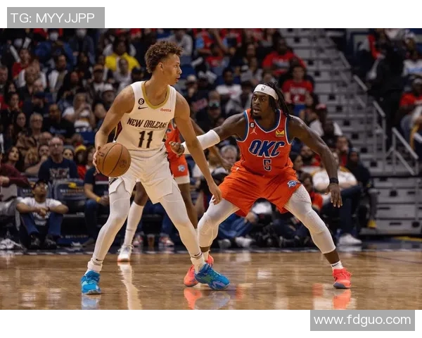 戴森丹尼尔斯崛起之路：从青涩新星到篮球场上的全能战士